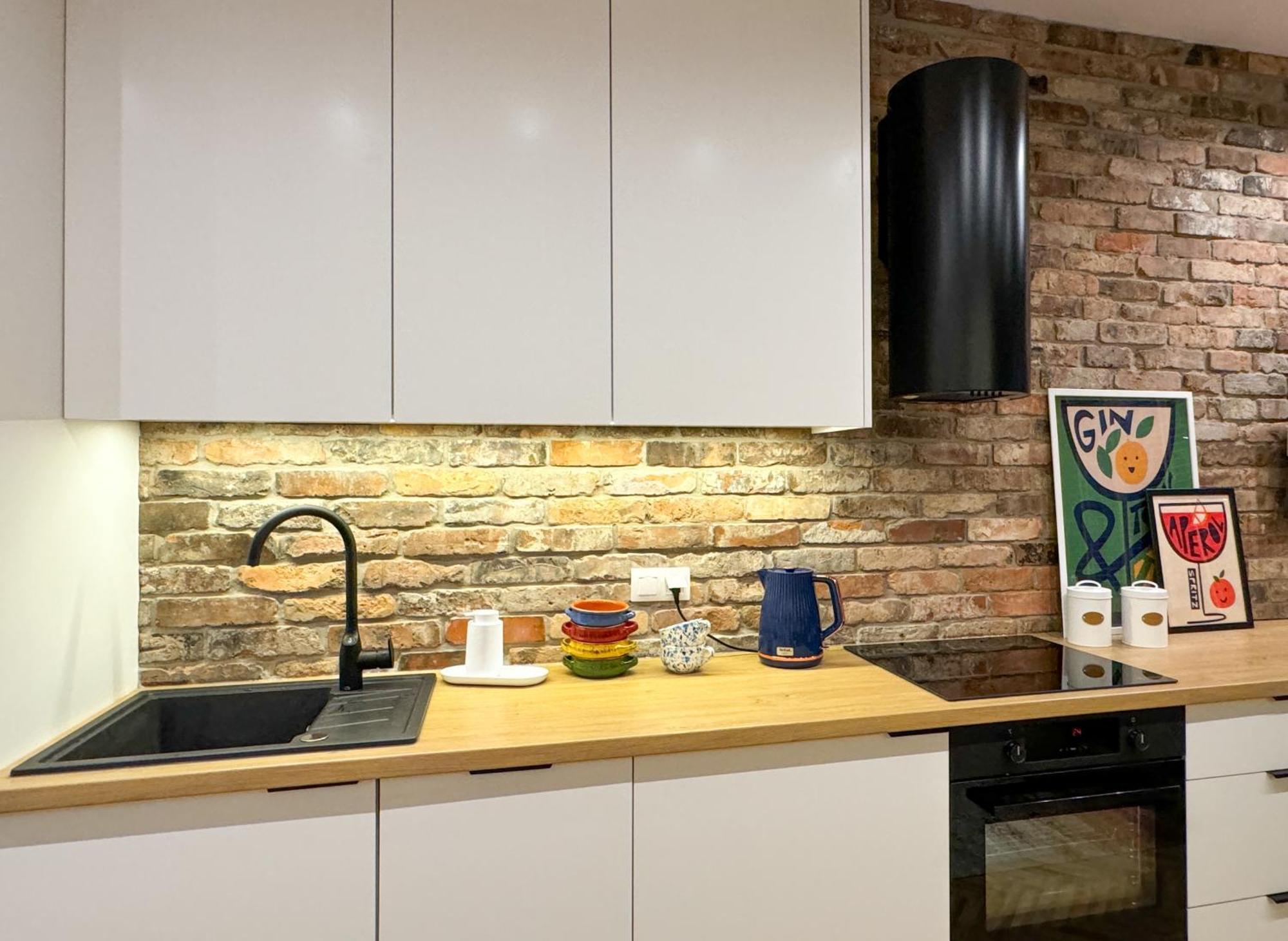Lakru Apartments Global Office, Free Garage, Self Check-In カトヴィツェ エクステリア 写真