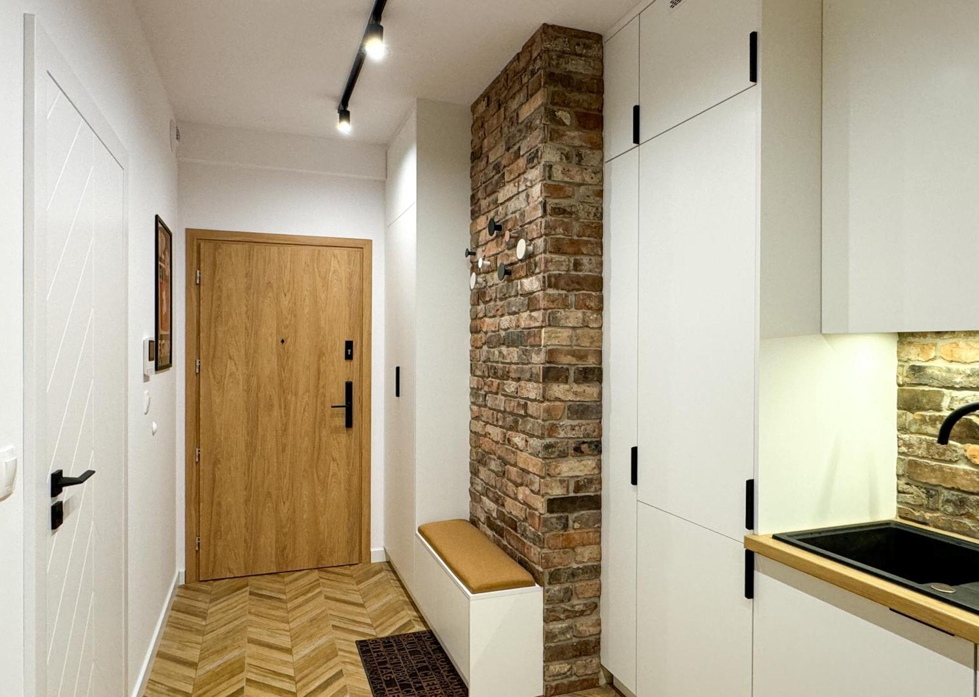 Lakru Apartments Global Office, Free Garage, Self Check-In カトヴィツェ エクステリア 写真